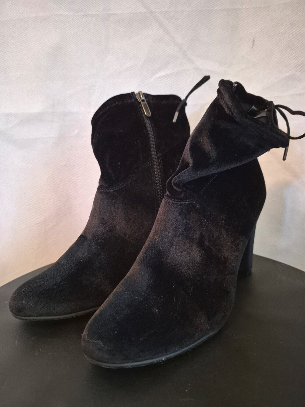London Rag Black Velvet Sock Booties - Size 8.5